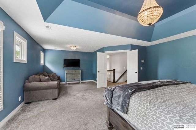 504 S HWS Cleveland Boulevard, Omaha, NE 68022