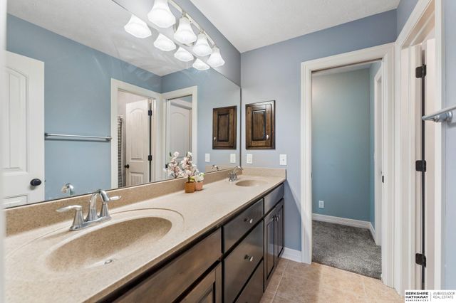504 S HWS Cleveland Boulevard, Omaha, NE 68022