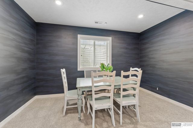 504 S HWS Cleveland Boulevard, Omaha, NE 68022