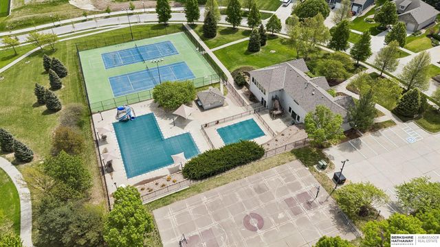504 S HWS Cleveland Boulevard, Omaha, NE 68022