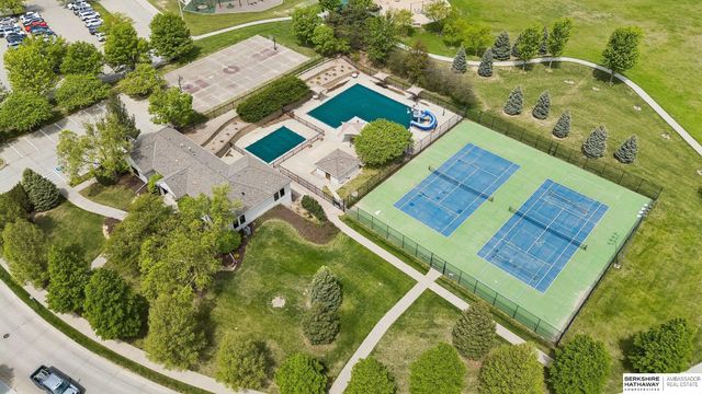 504 S HWS Cleveland Boulevard, Omaha, NE 68022