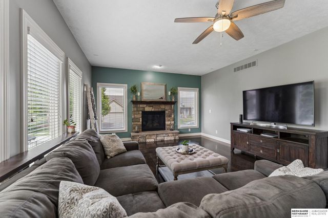 504 S HWS Cleveland Boulevard, Omaha, NE 68022