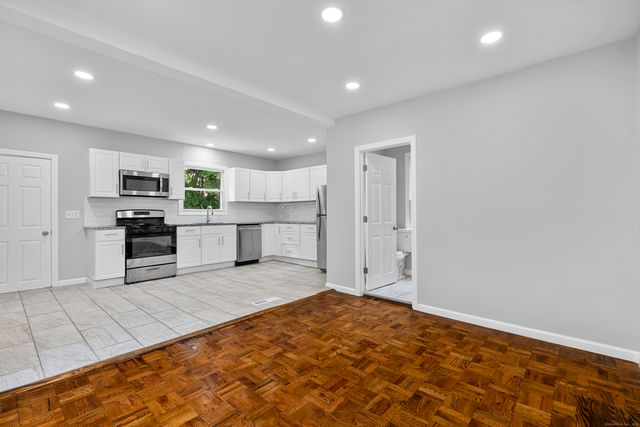 196 Farren Avenue, New Haven, CT 06513
