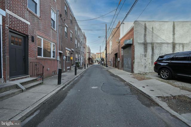 832 LEAGUE ST, Philadelphia, PA 19147