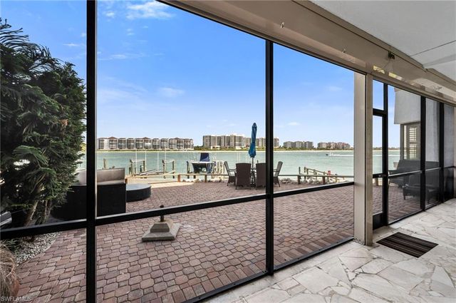 504 La Peninsula BLVD 504, Naples, FL 34113