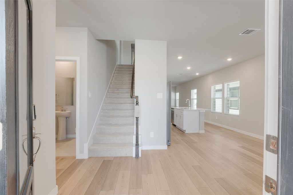 3277 Mint Springs Street, Fort Worth, TX 76179 — photo 5