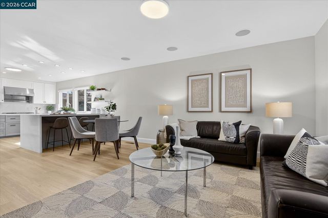 187 Cypress Point Way, Moraga, CA 94556