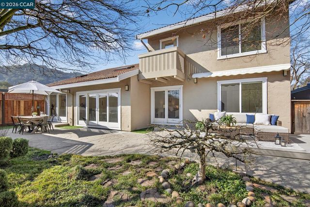 187 Cypress Point Way, Moraga, CA 94556