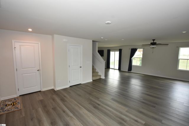 523 Eden Hall Road, Woodruff, SC 29388