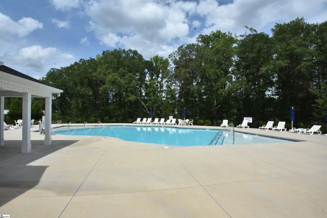 523 Eden Hall Road, Woodruff, SC 29388
