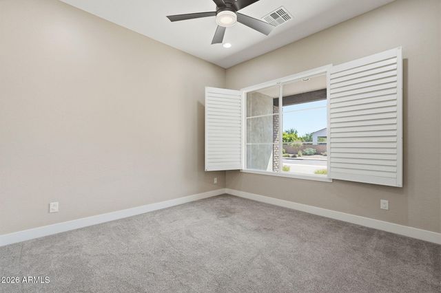 6072 S GRANITE Street, Gilbert, AZ 85298