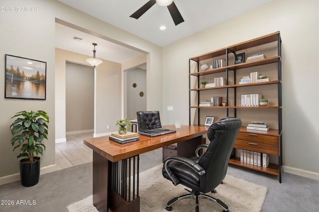 6072 S GRANITE Street, Gilbert, AZ 85298