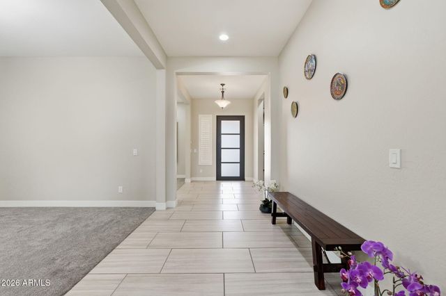 6072 S GRANITE Street, Gilbert, AZ 85298