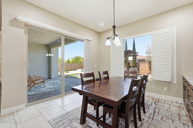 6072 S GRANITE Street, Gilbert, AZ 85298