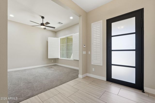 6072 S GRANITE Street, Gilbert, AZ 85298
