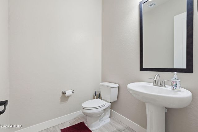 6072 S GRANITE Street, Gilbert, AZ 85298