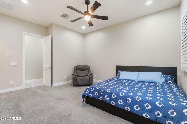 6072 S GRANITE Street, Gilbert, AZ 85298