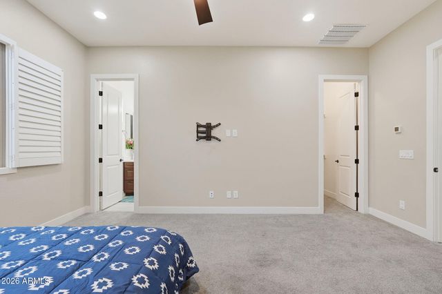 6072 S GRANITE Street, Gilbert, AZ 85298