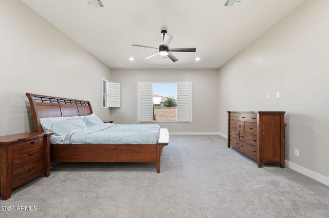 6072 S GRANITE Street, Gilbert, AZ 85298