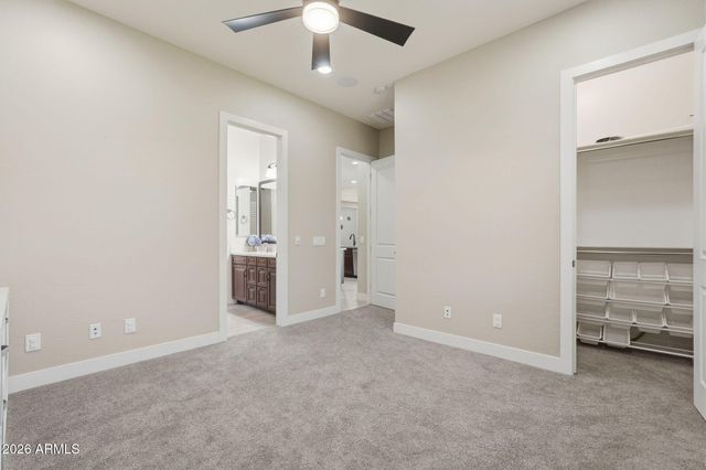 6072 S GRANITE Street, Gilbert, AZ 85298
