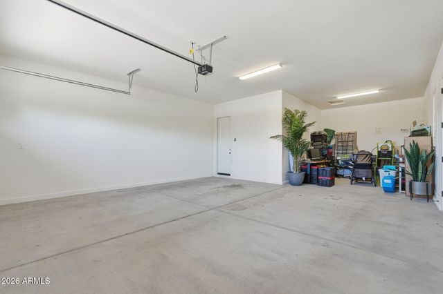 6072 S GRANITE Street, Gilbert, AZ 85298