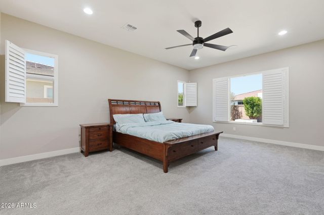 6072 S GRANITE Street, Gilbert, AZ 85298