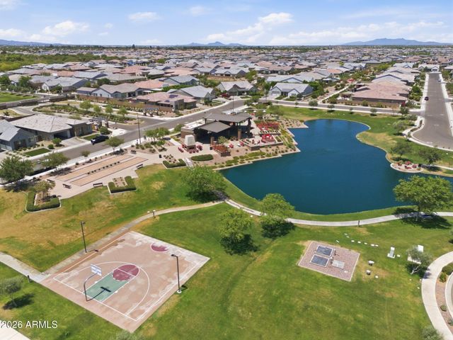 6072 S GRANITE Street, Gilbert, AZ 85298