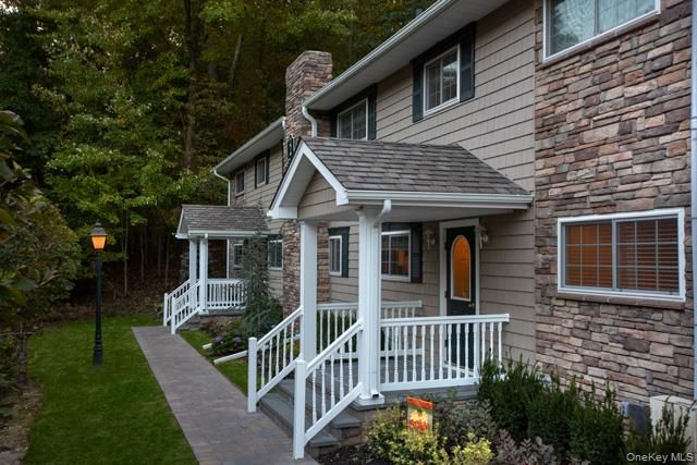 5-1A Dark Hollow Road 5-1A, Port Jefferson, NY 11777