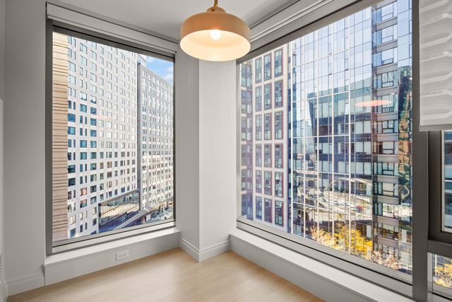 135 Seaport Blvd 1111, Boston, MA 02210
