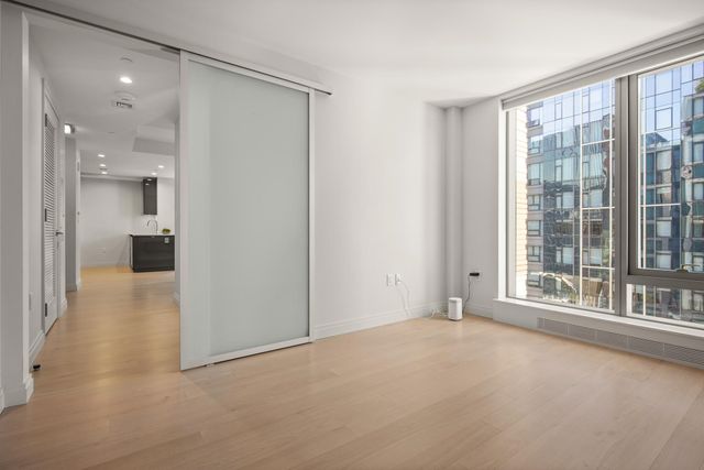 135 Seaport Blvd 1111, Boston, MA 02210