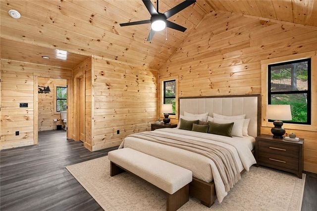 970 Mountain Oak Road, Ellijay, GA 30536