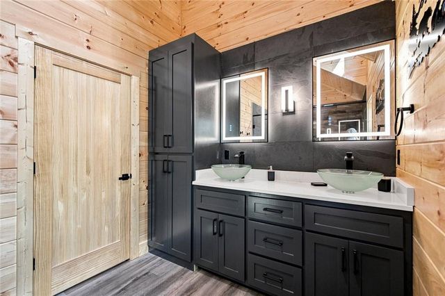 970 Mountain Oak Road, Ellijay, GA 30536