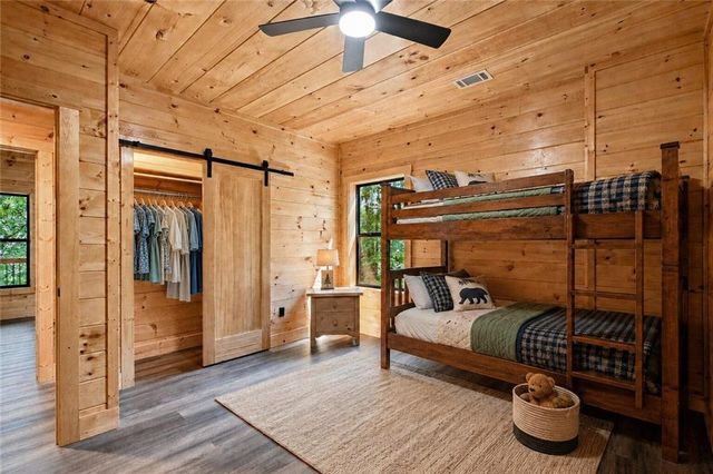 970 Mountain Oak Road, Ellijay, GA 30536