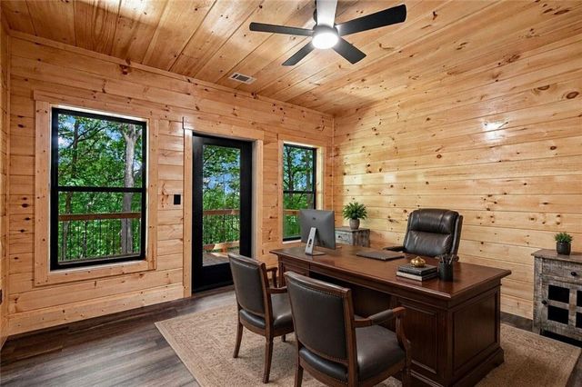 970 Mountain Oak Road, Ellijay, GA 30536