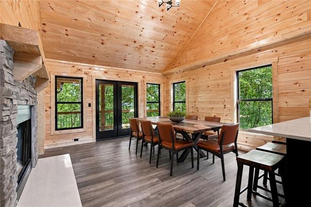 970 Mountain Oak Road, Ellijay, GA 30536