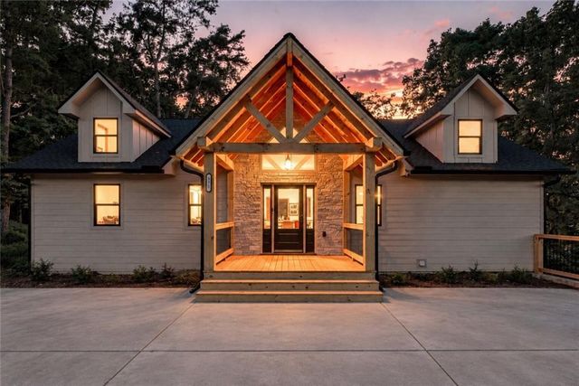 970 Mountain Oak Road, Ellijay, GA 30536