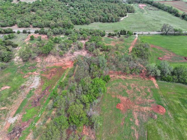 4 Wild Horse Creek, Luther, OK 73054