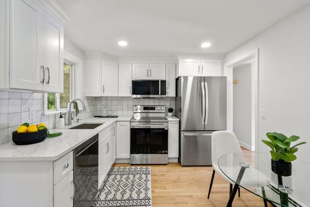 17 Paul Revere Road, Sharon, MA 02067