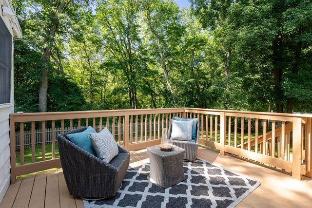 17 Paul Revere Road, Sharon, MA 02067