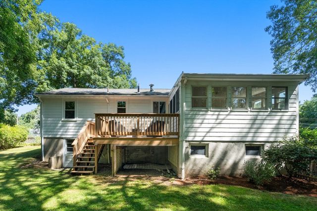 17 Paul Revere Road, Sharon, MA 02067