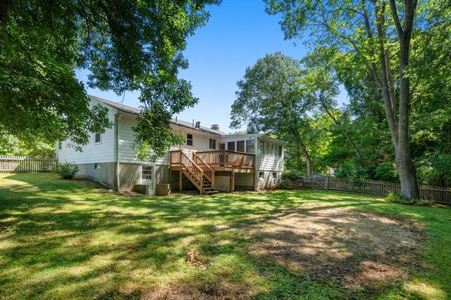 17 Paul Revere Road, Sharon, MA 02067