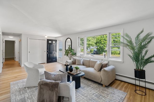 17 Paul Revere Road, Sharon, MA 02067