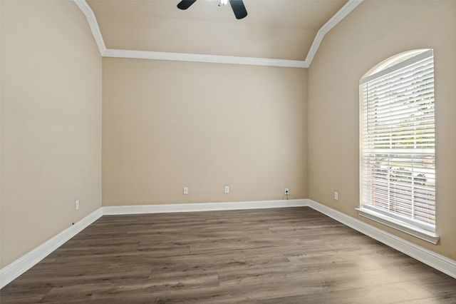 4503 Karen Drive, Mansfield, TX 76063
