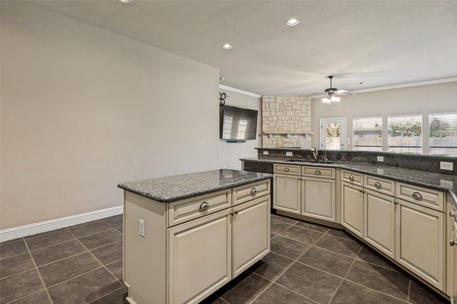 4503 Karen Drive, Mansfield, TX 76063