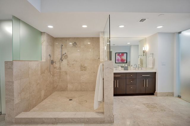715 Bayshore Drive 902, Fort Lauderdale, FL 33304