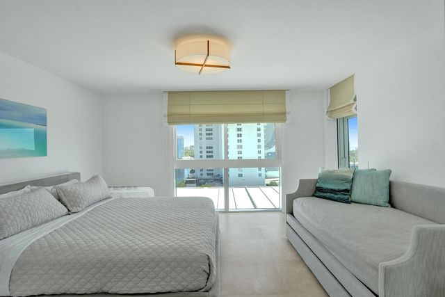 715 Bayshore Drive 902, Fort Lauderdale, FL 33304