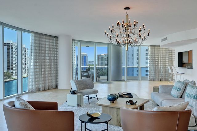 715 Bayshore Drive 902, Fort Lauderdale, FL 33304