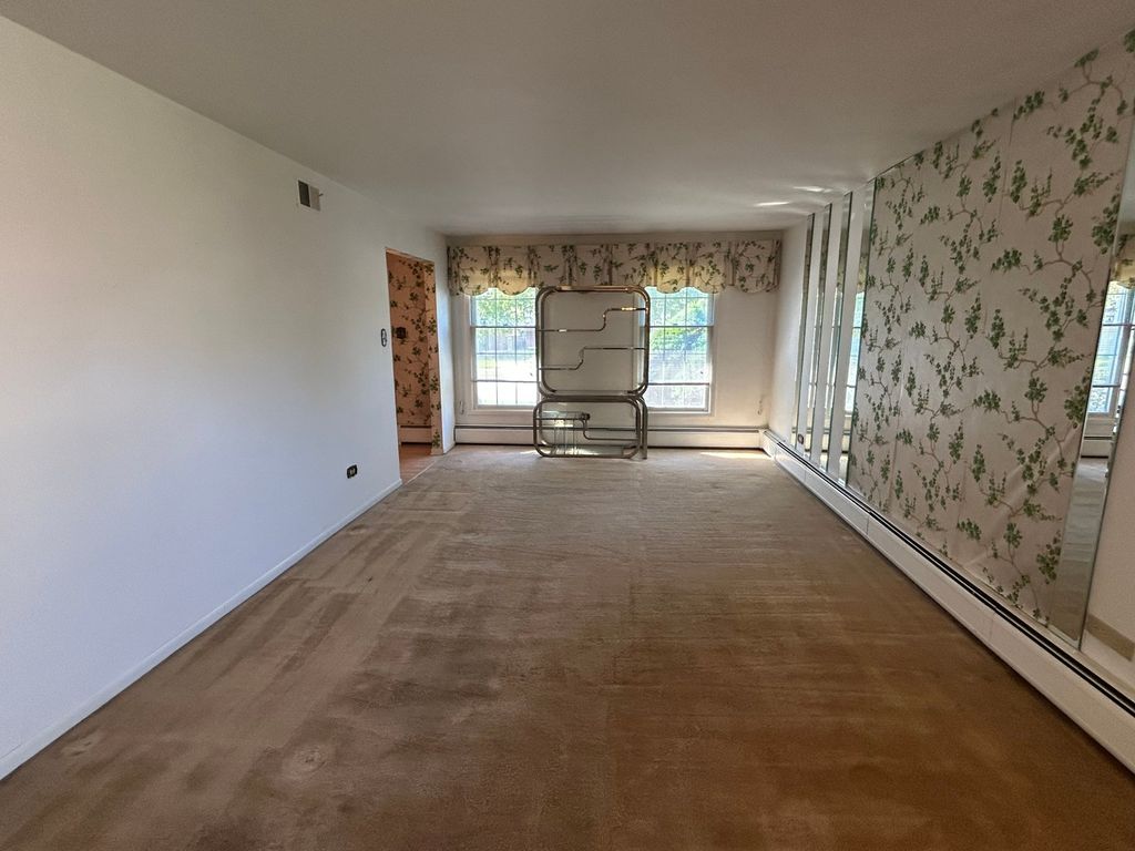 303 S University Avenue, Glenwood, IL 60425 — photo 5