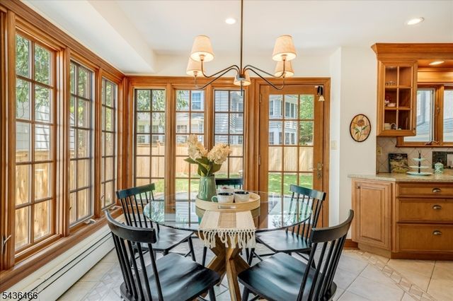 30 Glenwood Dr, Millburn Twp., NJ 07078