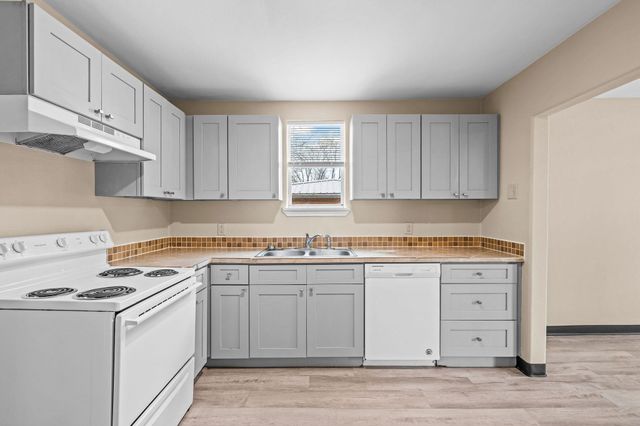 504 W Meredith St., Marshall, TX 75670